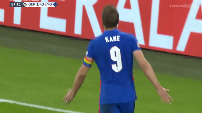 Γερμανία-Αγγλία 1-1: Γλίτωσαν με Κέιν στο 90&#39; τα &quot;λιοντάρια&quot;