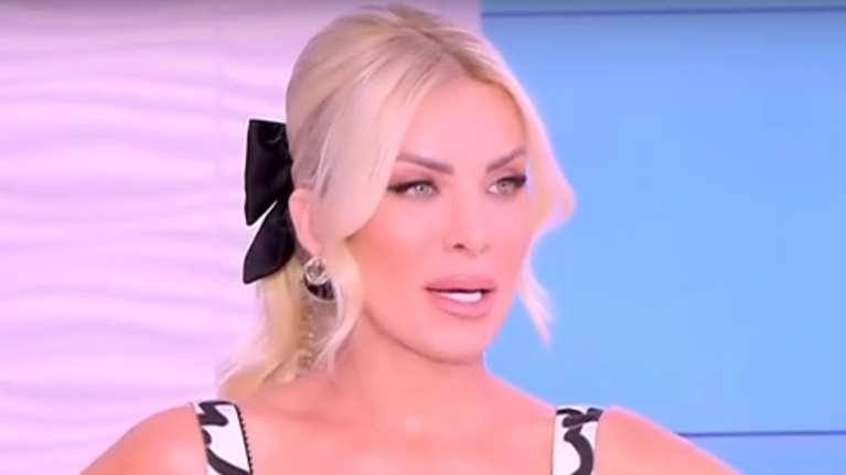 Κατερίνα Καινούργιου: &quot;Μας έστελναν μηνύματα για δουλειά και μετά έβγαιναν σε ανταγωνιστικές εκπομπές και έλεγαν ό,τι χειρότερο&quot;