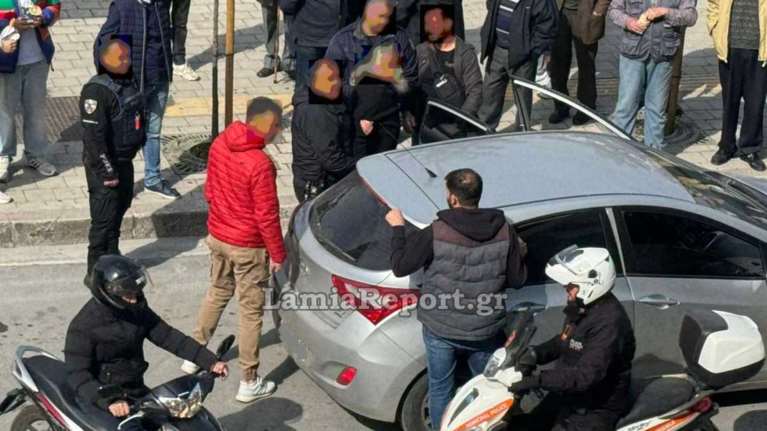 Λαμία: Αρχιμανδρίτης έβρισε αστυνομικούς γιατί του πήραν τις πινακίδες - &quot;Αλήτες, θα πάρω τον υπουργό να σας διώξει&quot;