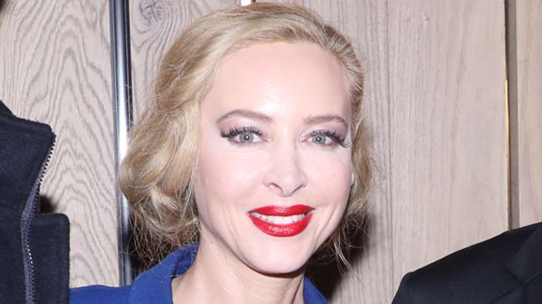 Φαίη Ξυλά: Η casual εμφάνιση με μαρινιέρα και τζιν - Στην Αθήνα με τον πρώην σύζυγό της και τον γιο τους Πάρη