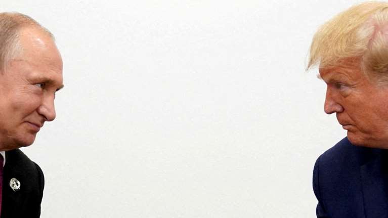 Τραμπ: Είμαι σε σοβαρές συζητήσεις με τον Πούτιν για τον τερματισμό του πολέμου στην Ουκρανία - Πάνε πολύ καλά