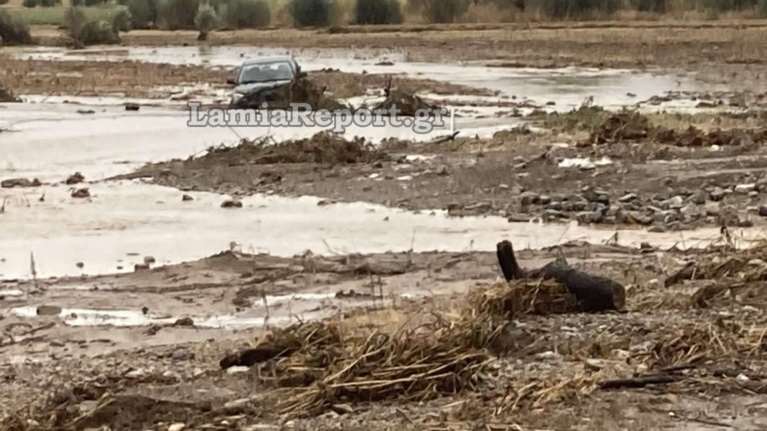 Κακοκαιρία Daniel: Αγνοείται κτηνοτρόφος στο Δομοκό - Φουσκώνει απειλητικά ο Σπερχειός