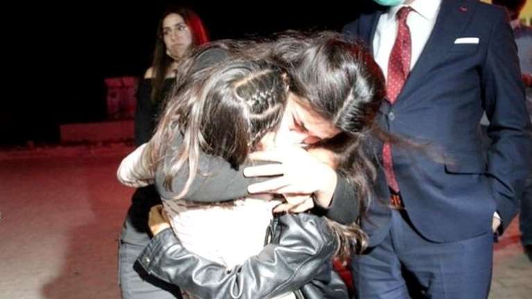 Ιστορική απόφαση για την Τουρκία: Αποφυλακίστηκε η Μελέκ Ιπέκ - Είχε σκοτώσει τον βίαιο σύζυγό της