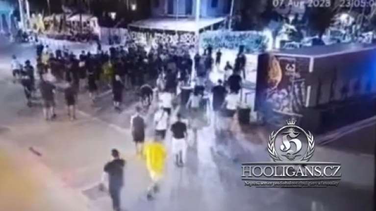 Νέα Φιλαδέλφεια: Νέο βίντεο ντοκουμέντο από το τάγμα εφόδου των Κροατών χούλιγκαν - Η στιγμή της επίθεσης