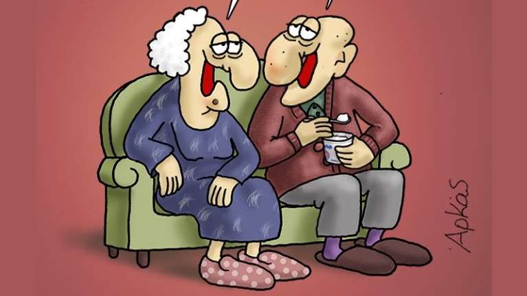 Αρκάς: Η Ασημίνα αποστομώνει τον Ναπολέοντα ... με ένα ληγμένο γιαούρτι