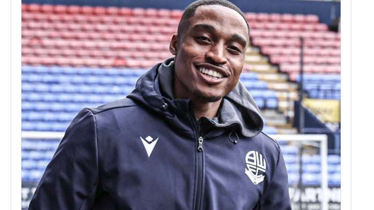 Παίκτης της Μπόλτον μένει εκτός λόγω... φτερνίσματος - Ο πιο περίεργος τραυματισμός στην ιστορία