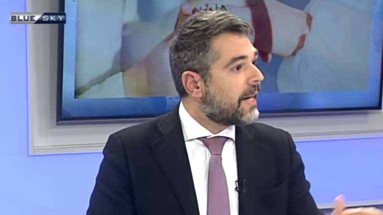 Γάμος ομόφυλων ζευγαριών: Διαφωνεί με την επιβολή κομματικής πειθαρχίας Κασσελάκη ο Γιάννης Σαρακιώτης