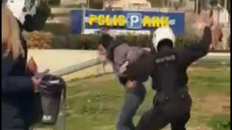 Νέα Σμύρνη: Ομόφωνα ένοχοι οι δύο αστυνομικοί για τον ξυλοδαρμό φοιτητή τον Μάρτιο του 2021