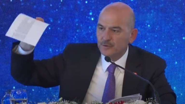 Απειλές Σοϊλού σε Έλληνες βουλευτές: Αν ξαναμιλήσετε, θα σας δείξω βίντεο με την ακτοφυλακή σας...