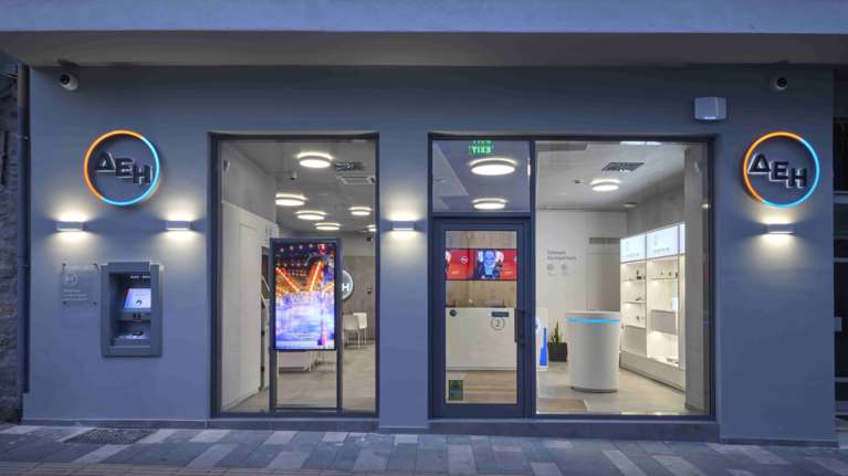 Η ΔΕΗ μετασχηματίζει την εμπειρία εξυπηρέτησης με περισσότερα από 60 καταστήματα