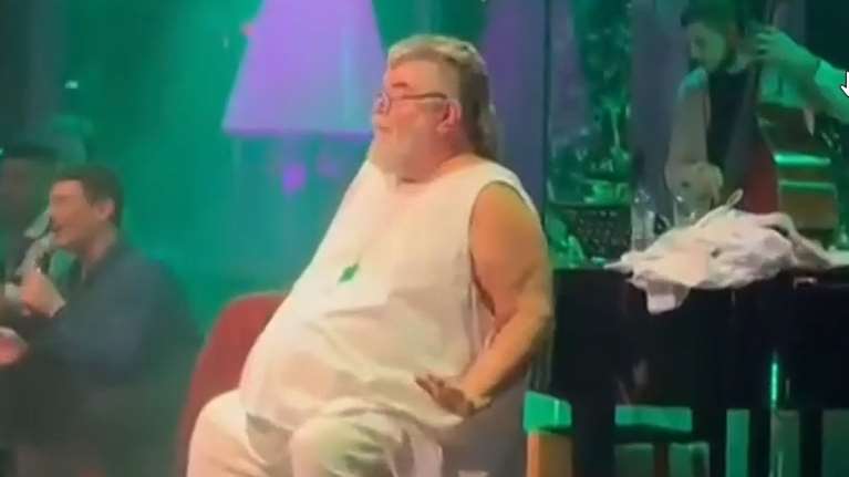 Επανήλθε ο Κραουνάκης και απαντά στην Πρωτοψάλτη: &quot;Άμα είσαι δεξιά κουλή, σου φταίει η φτωχιά χοντρή&quot;