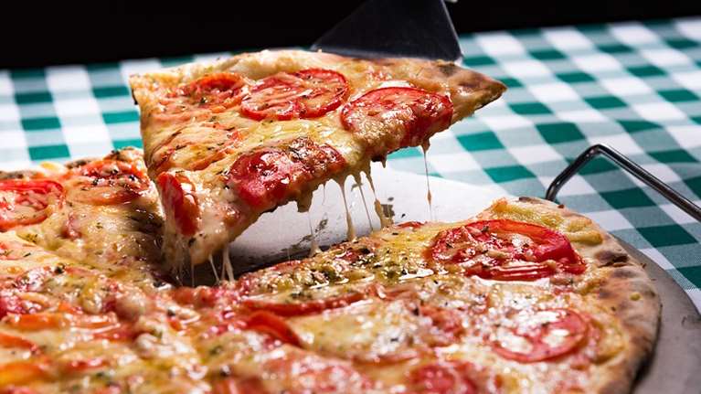 Αργυρούπολη: Πιτσαρία με αδήλωτο τζίρο 635.000 ευρώ, μέσω πλατφόρμας delivery, εντόπισε το λογισμικό της ΑΑΔΕ