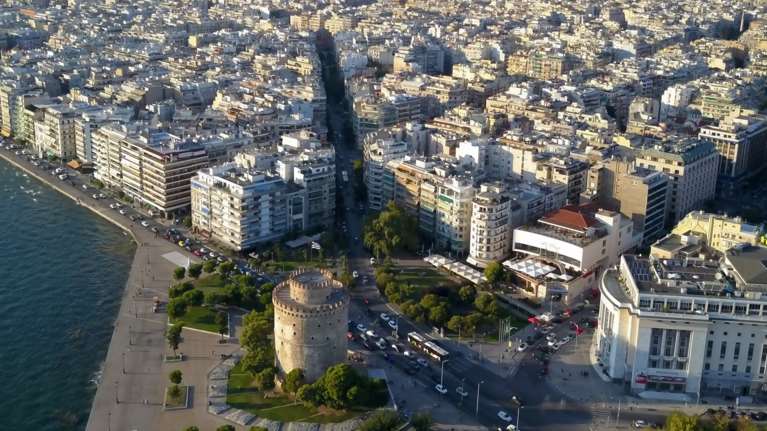 Συναγερμός για την ανεμβολίαστη Βόρεια Ελλάδα: Σχέδιο "πόρτα πόρτα" με εξορμήσεις κινητών μονάδων