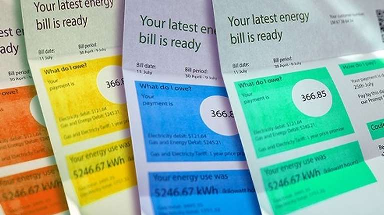 Αβεβαιότητα για το πού μπορεί να φθάσει η τιμή του ηλεκτρικού ρεύματος- Γιατί έχουν πλεονέκτημα τα "μπλε" τιμολόγια