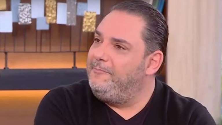 Στέλιος Διονυσίου: Η μαμά μου ήξερε για τους έρωτες του πατέρα μου - &quot;Πρέπει να κρατήσω το σπίτι μου&quot;