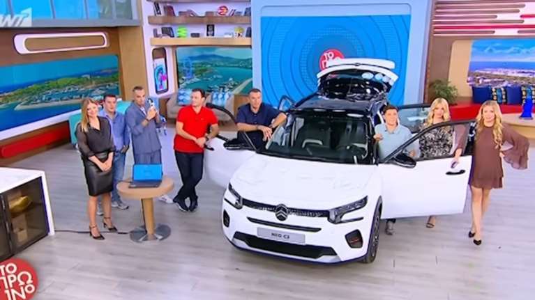 Απίστευτο σκηνικό σε ζωντανή μετάδοση: Ο Λιάγκας κάλεσε τον τυχερό που κέρδισε αυτοκίνητο και αυτός τον απείλησε ότι θα πάρει την αστυνομία