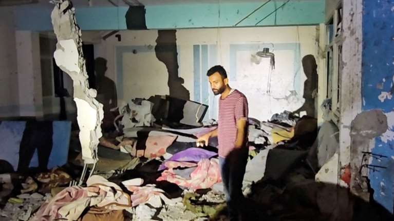 Ο στρατός του Ισραήλ παραδέχτηκε ότι έπληξε σχολείο του ΟΗΕ όπου βρισκόταν "βάση της Χαμάς" - 37 νεκροί