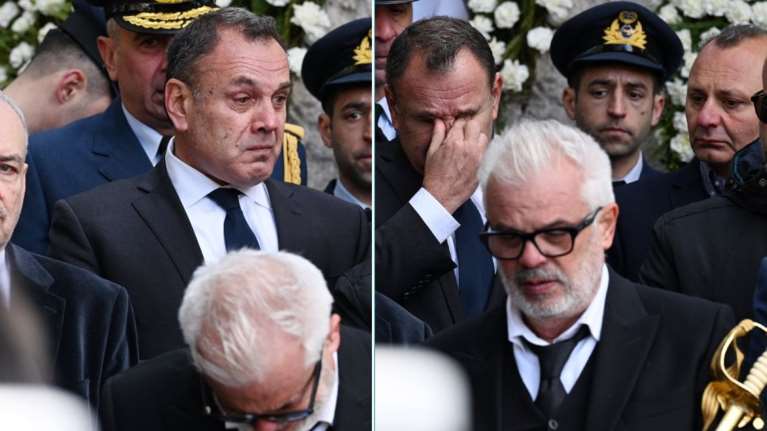 Κηδεία υποσμηναγού Τουρούτσικα: Δάκρυσε ο υπουργός Άμυνας Νίκος Παναγιωτόπουλος [εικόνες]