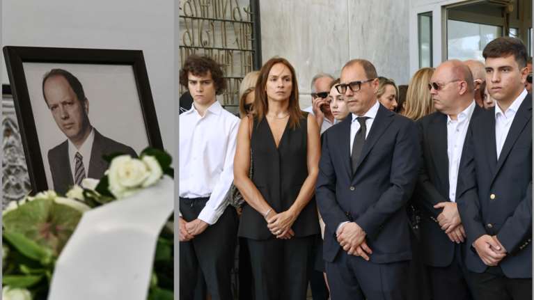 Τελευταίο αντίο στον Σταύρο Ψυχάρη - Η κηδεία του στο Α&#39; Νεκροταφείο [εικόνες]