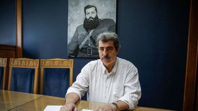 Ειρωνικό σχόλιο Πολάκη για Τσίπρα: Τον λαό τον καίει να φύγει ο Μητσοτάκης "τώρα", όχι σε 5 χρόνια