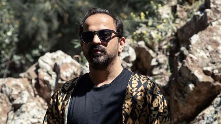 Ο Monsieur Minimal στο TheTOC: &quot;Ζούμε στη χώρα του σουρεάλ&quot;