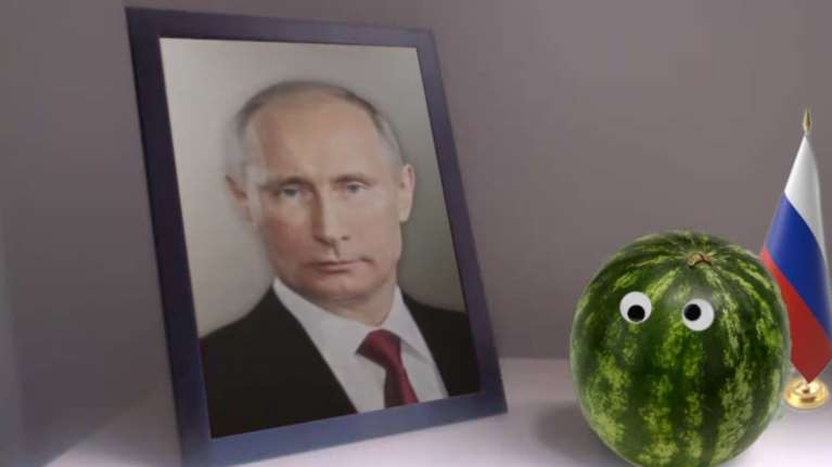 Καυστικό τρολάρισμα στον Πούτιν με ένα... καρπούζι: Ποιος θα αντέξει περισσότερο;