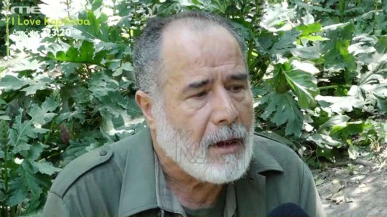 Συγκλονίζει ο Θοδωρής Κατσαφάδος: Η χειροβομβίδα έσκασε μπροστά μου κι ο αδερφός μου διαμελίστηκε [βίντεο]