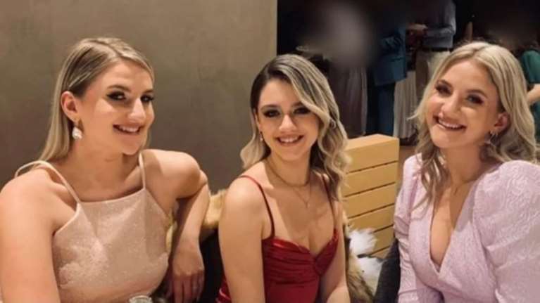 Σύγκρουση τρένων στα Τέμπη: Ράκος η μητέρα της ξαδέρφης των διδύμων - "Μάθαμε για την τραγωδία από τα sites"