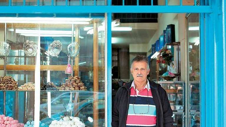 Πέθανε ο Γιώργος Πιπερίδης, ιδιοκτήτης του ζαχαροπλαστείου Lido με το... θρυλικό τσουρέκι στο Παγκράτι