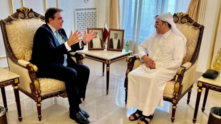 Το Politico τα βάζει με τον Μαργαρίτη Σχοινά: Στο στόχαστρο για δηλώσεις και αναρτήσεις του για το Κατάρ