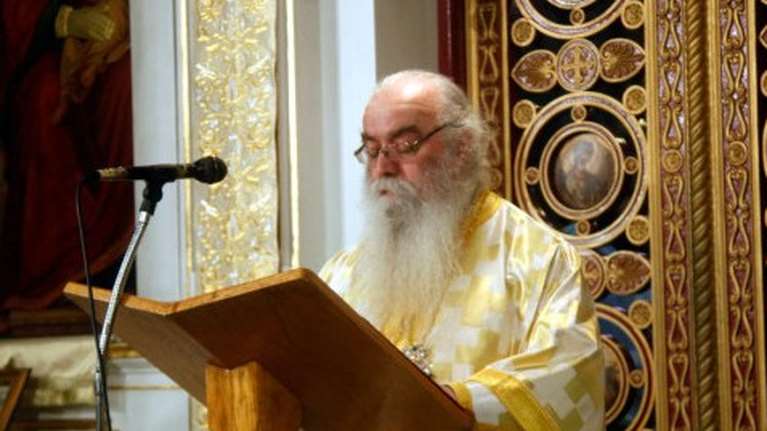 Στη ΜΕΘ με κορονοϊό ο Μητροπολίτης Καστοριάς Σεραφείμ