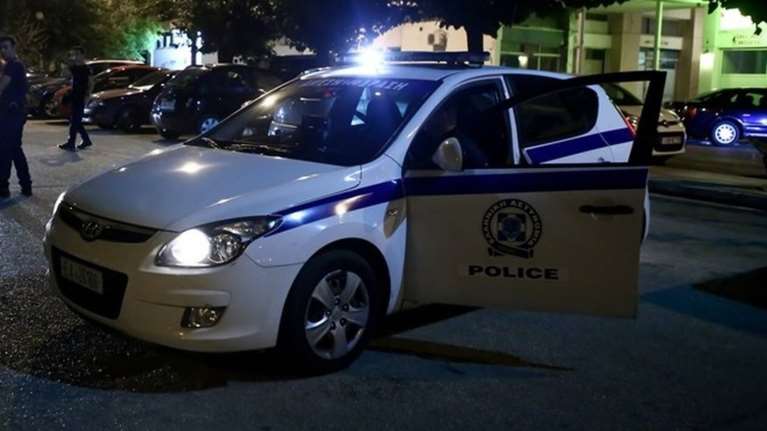 Στιγμές τρόμου για μητέρα και κόρη στην Ανάβυσσο - Ηρθαν πρόσωπο με πρόσωπο με τους ληστές στο σπίτι τους