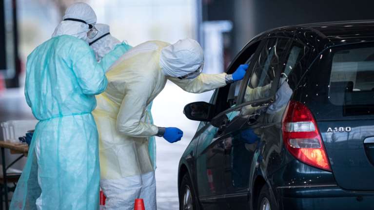 Κορονοϊός: 149 νέοι θάνατοι στη Γερμανία - 5.453 νέα κρούσματα