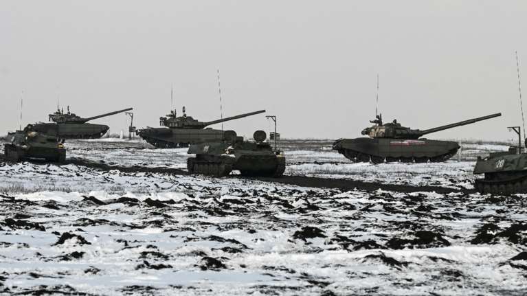 Ουκρανία: Αποχωρούν τα ρωσικά στρατεύματα από την Κριμαία- Εκτόνωση στην κρίση