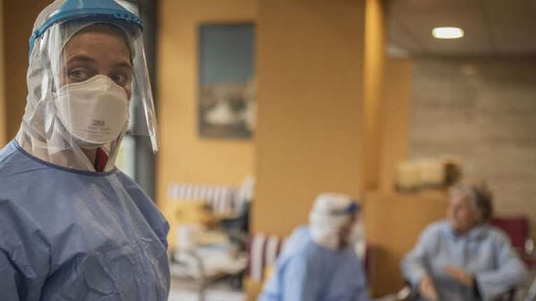 Κορονοϊός-Σοκ: Πέθανε 47χρονος χωρίς υποκείμενα νοσήματα - Στα 285 τα θύματα στην Ελλάδα