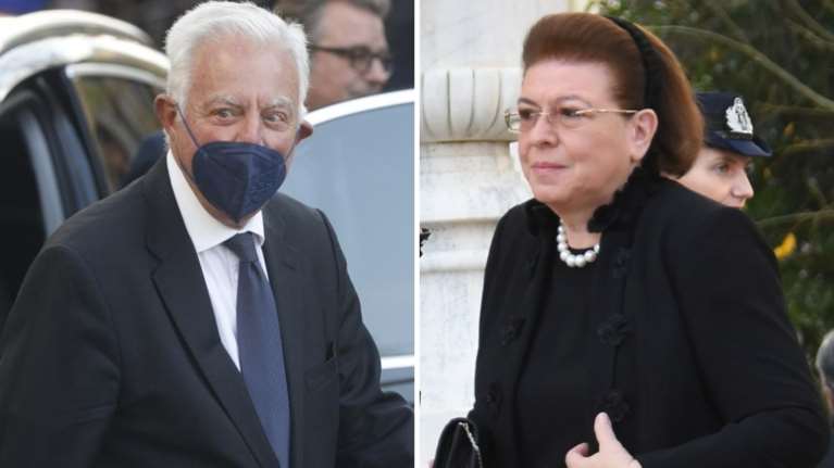 Κηδεία τέως βασιλιά Κωνσταντίνου: Αποδοκίμασαν Πικραμμένο - Μενδώνη [εικόνες - βίντεο]