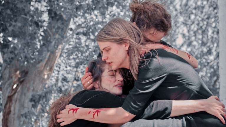 Άγριες Μέλισσες spoiler: Αδερφές Σταμίρη και η πεντάδα που ανάβει &quot;φωτιές&quot;