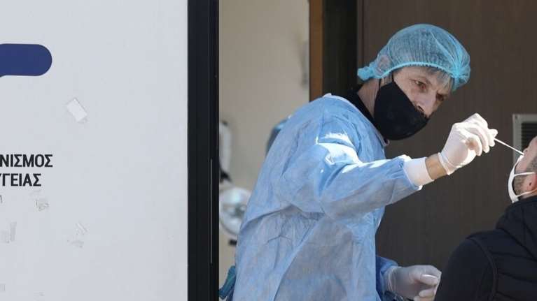 "Καμπανάκι" Μαγιορκίνη για κορονοϊό: Βρισκόμαστε στην πιο δυνατή έξαρση των τελευταίων έξι μηνών