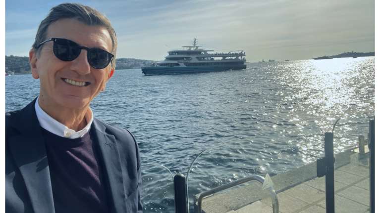 Ο Αρης Πορτοσάλτε στο TheTOC: "Με στοχοποιούσαν καθημερινά τα τρολ του ΣΥΡΙΖΑ" - Η αποκάλυψη για τον stalker