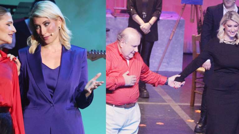 Η Σία Κοσιώνη στο σανίδι: Η πρεμιέρα της ως ηθοποιός σε θεατρική παράσταση - Συγκινημένη η Ντόρα Μπακογιάννη [εικόνες - βίντεο]