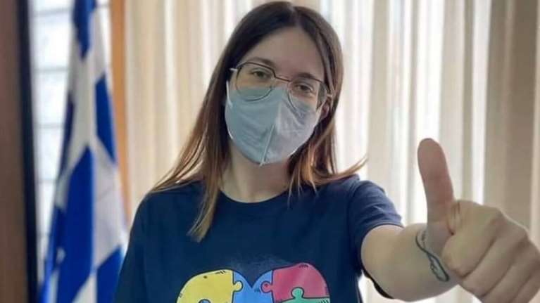 Θεσσαλονίκη: Η 27χρονη με σύνδρομο Άσπεργκερ που έγινε αντιδήμαρχος Βόλβης- Νομίζουν ότι είμαι αγενής... [βίντεο]