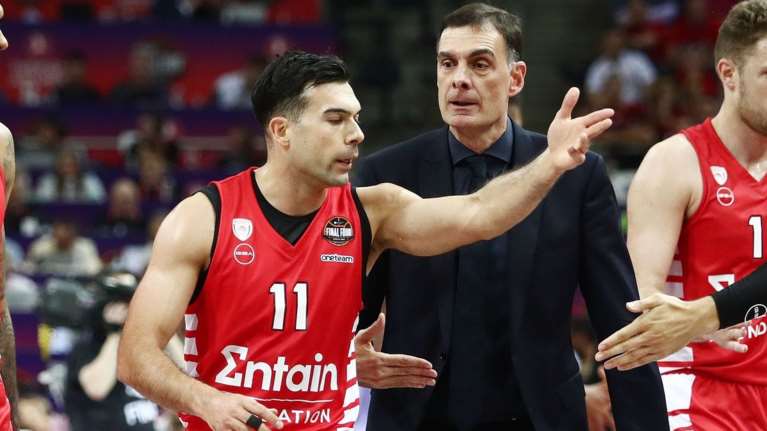 Mπαρτζώκας για τον Σλούκα: Kάποιοι παίκτες είναι θετικοί στο να ακούσουν και άλλοι δεν μπορούν τόσο