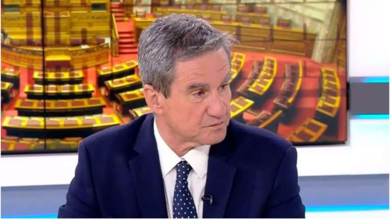 Ανδρέας Λοβέρδος: Το ΠΑΣΟΚ για μένα τελείωσε - Tι απάντησε για τα σενάρια περί μεταγραφής του στη ΝΔ