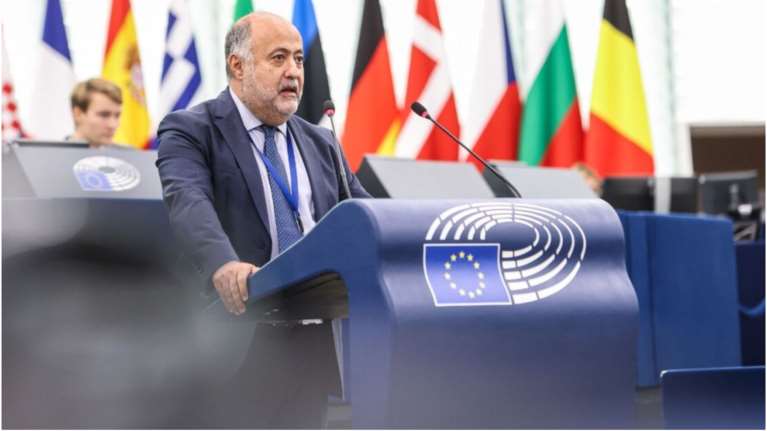 Δ. Τσιόδρας προς Κομισιόν: Χρειάζονται μέτρα για την προστασία των καταναλωτών στις ψηφιακές συναλλαγές