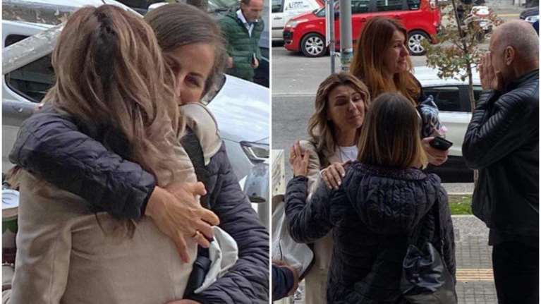 &quot;Ένα κομμάτι ζει μέσα της&quot;: Οι γονείς της άτυχης Έμμας συνάντησαν τη γυναίκα που έλαβε το νεφρό της κόρης τους