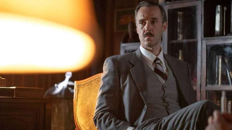 Άγριες Μέλισσες: Γιατί ο Τόλλιας ξαναβγήκε κοινοτάρχης στο Διαφάνι - Πώς γίνονταν οι αυτοδιοικητικές εκλογές το 1950