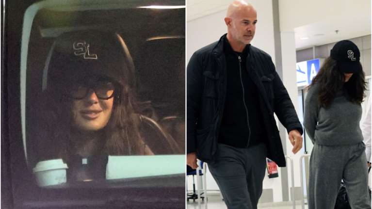 Σάλμα Χάγιεκ: Στην Ελλάδα για νέα ταινία η γνωστή ηθοποιός - Το σκυμμένο κεφάλι για να αποφύγει τους παπαράτσι [εικόνες]