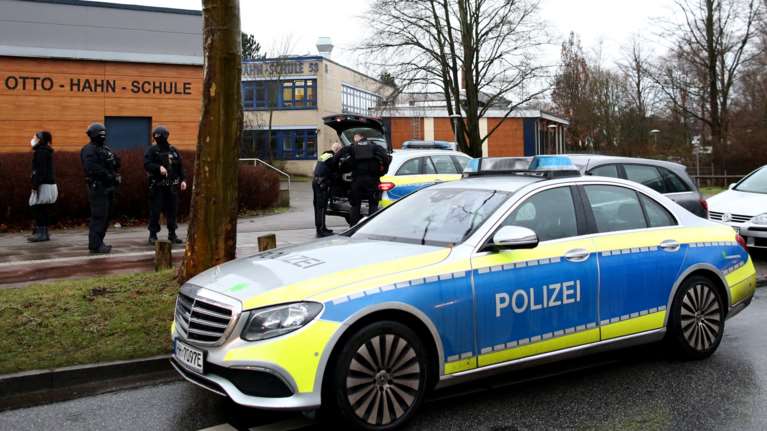 Συναγερμός στη Γερμανία: Πληροφορίες για εισβολή ένοπλου νεαρού σε σχολείο - Σε εξέλιξη αστυνομική επιχείρηση