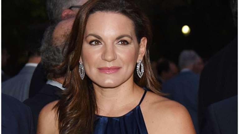 Όλγα Κεφαλογιάννη: Πανέμορφη με total black και ελάχιστο μακιγιάζ σε πρωινή της έξοδο