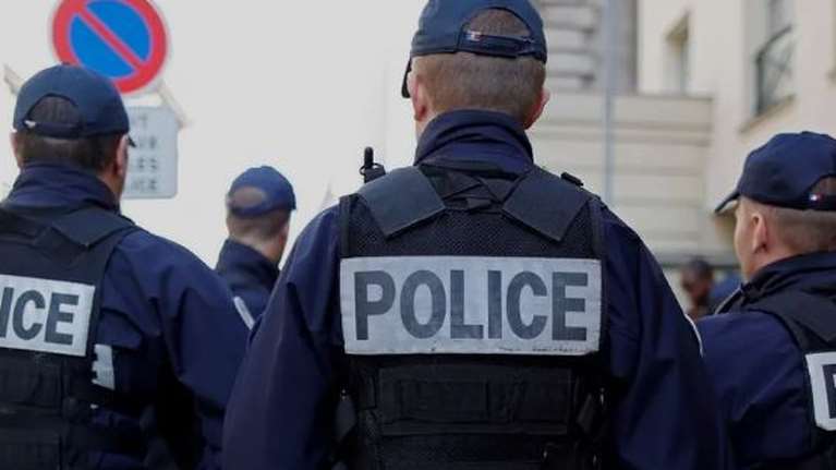 Σοκ στη Γαλλία: &quot;Βρωμο-Εβραία&quot;, 12χρονος και 13χρονος βίασαν 12χρονη - Η Λε Πεν καταγγέλει την &quot;άκρα αριστερά&quot;